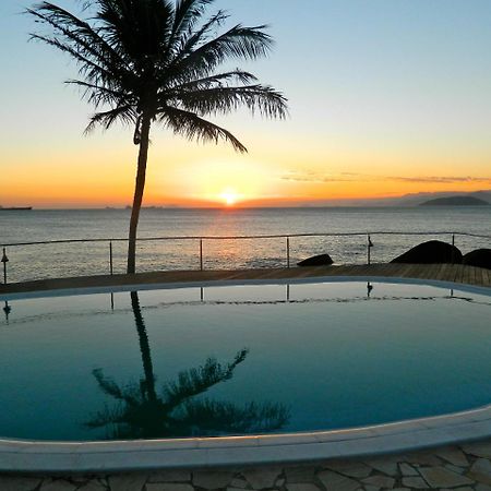 Sol-Lua Bangalo Com Uso Exclusivo Da Piscina Villa Ilhabela Exterior photo