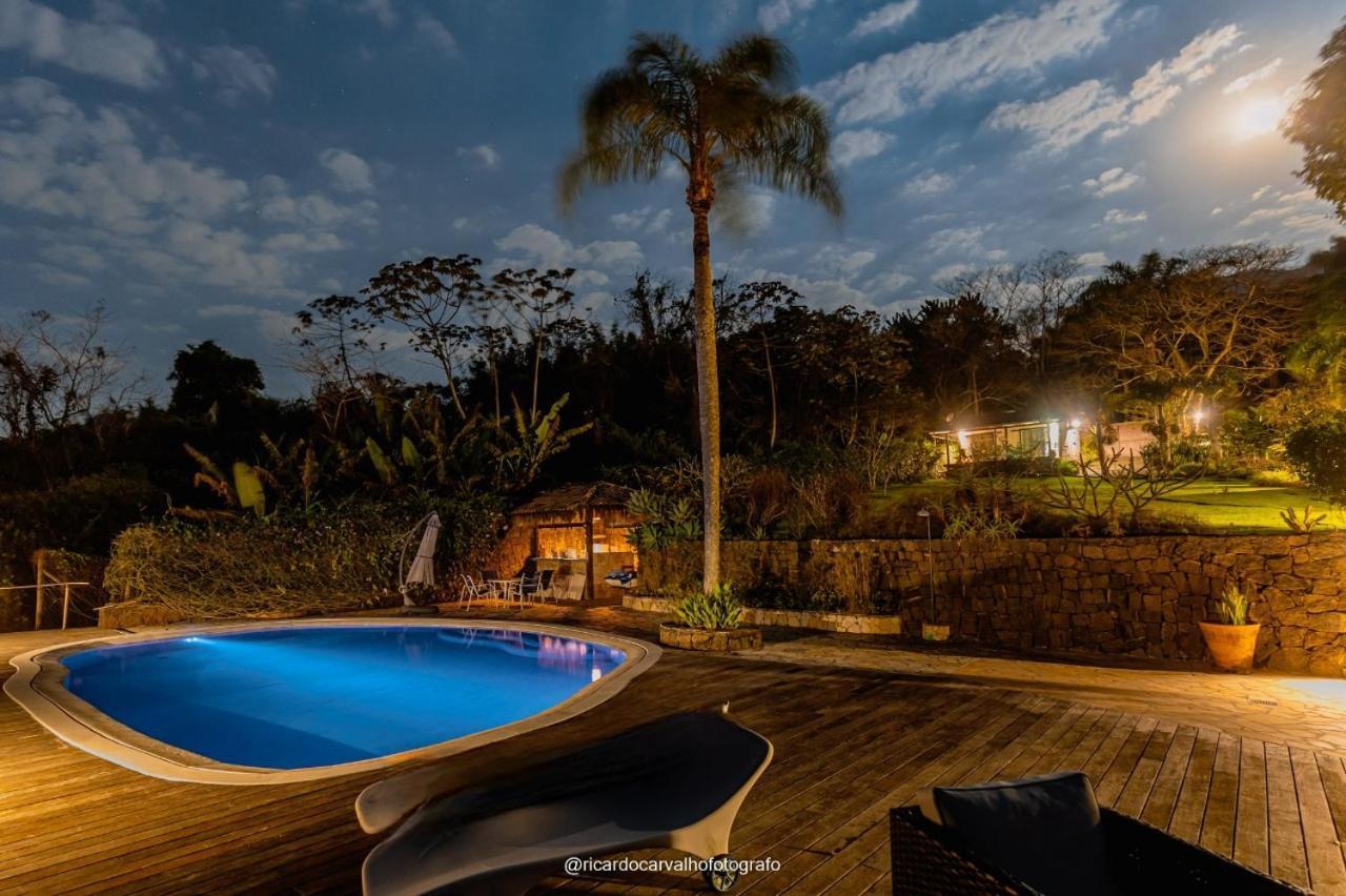 Sol-Lua Bangalo Com Uso Exclusivo Da Piscina Villa Ilhabela Exterior photo